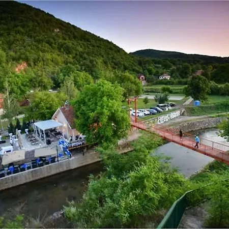 Privatan Smestaj Гостевой дом 3*